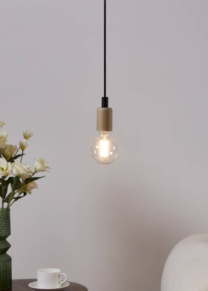 110023_AMBIENT_0001 | Eglo Romania Bec LED E27 7.5W 2700K 110023