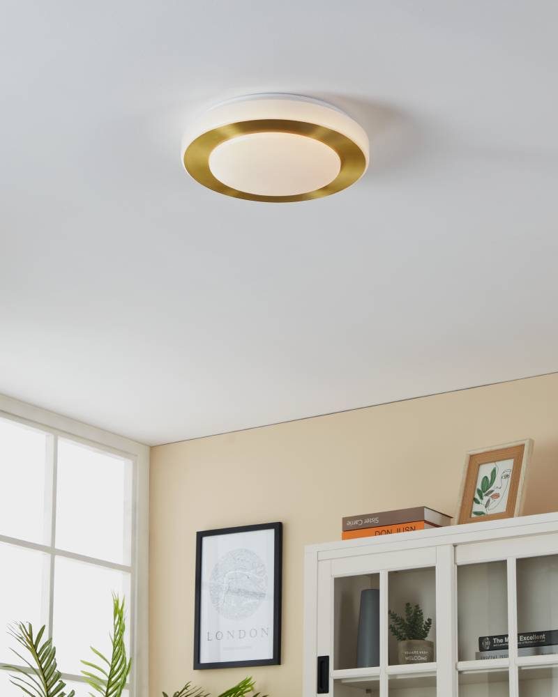 900369_AMBIENT_0001 | Eglo Romania Aplică/Plafonieră LED CARPI 3X3.6W IP44 900369