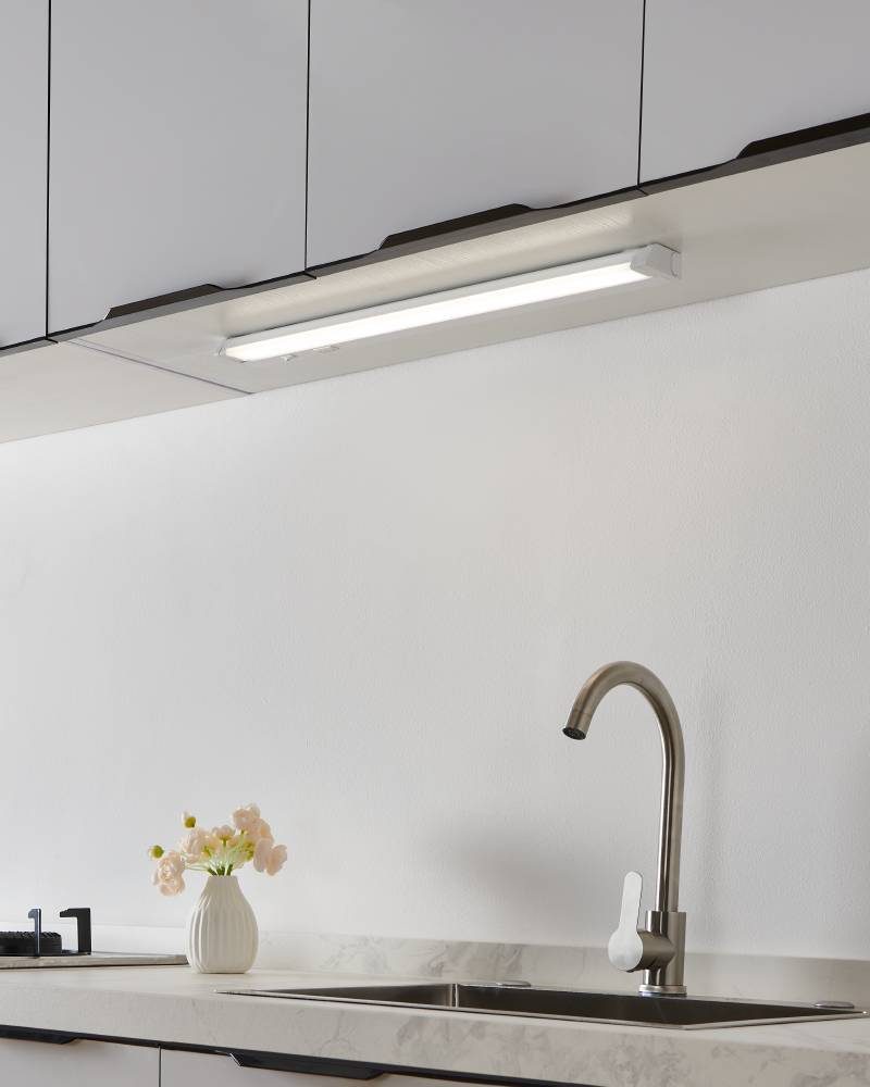 901995_AMBIENT_0001 | Eglo Romania Lampă de dulap RUSSCALLO LED 8W IP20 901995